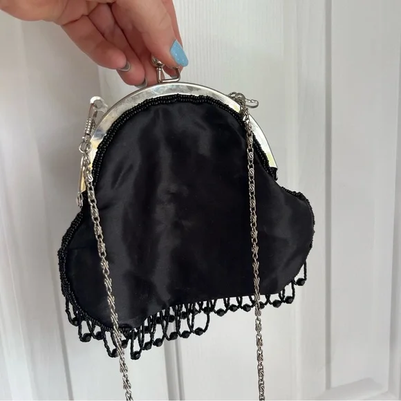 Vintage Bijoux Terner black beaded evening handbag shoulder bag kiss lock silver - Picture 8 of 14